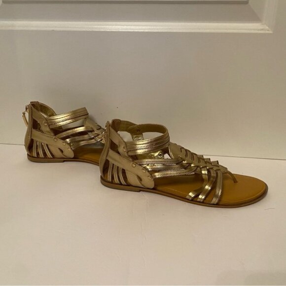 DIANE VON FURSTENBERG SHOES SANDALS THONG FLAT GLADIATOR STUDS GOLD LEATHER - Picture 4 of 12